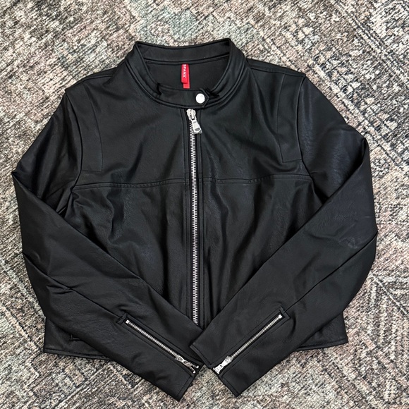SPANX Jackets & Blazers - SPANX Black Faux Leather Moto Jacket with Zipper